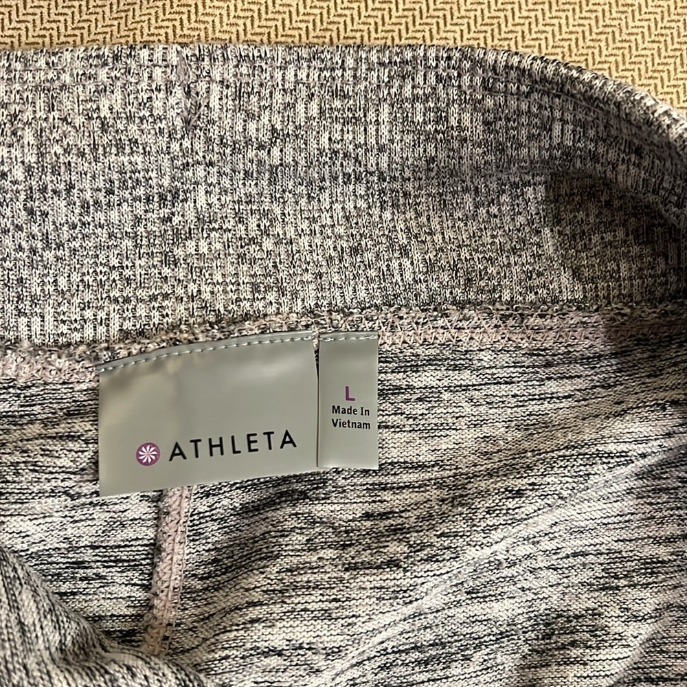 ❤️Athleta mini skirt - Picture 3 of 4